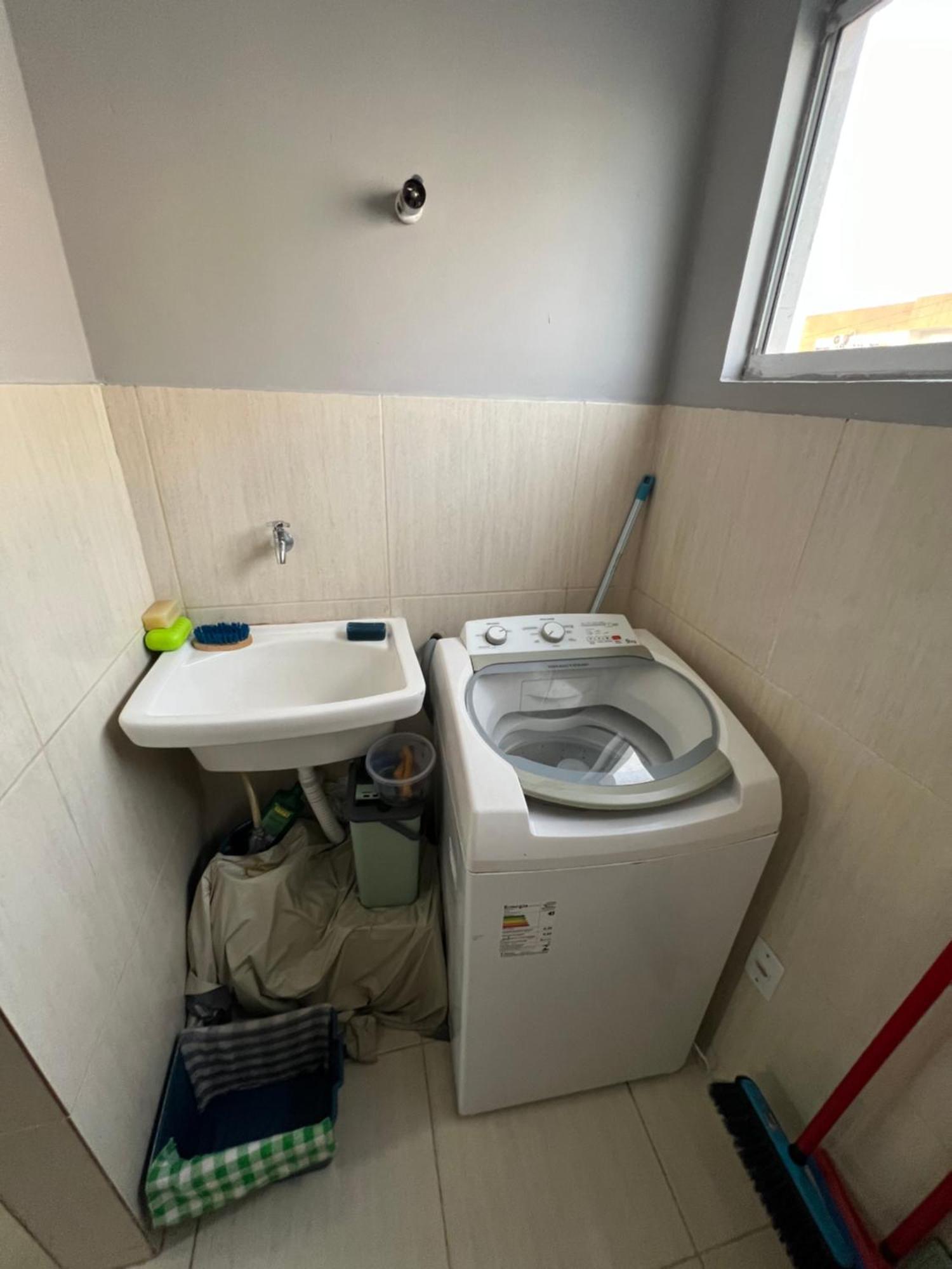 Apartment Em *